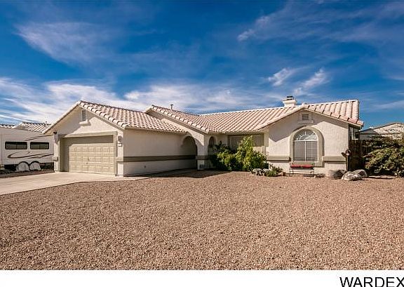 3rd image of 4025 S Jenny Dr