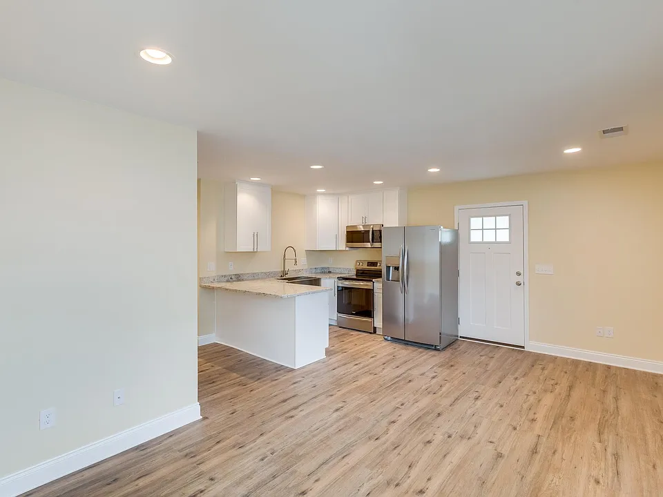Living room/kitchen
