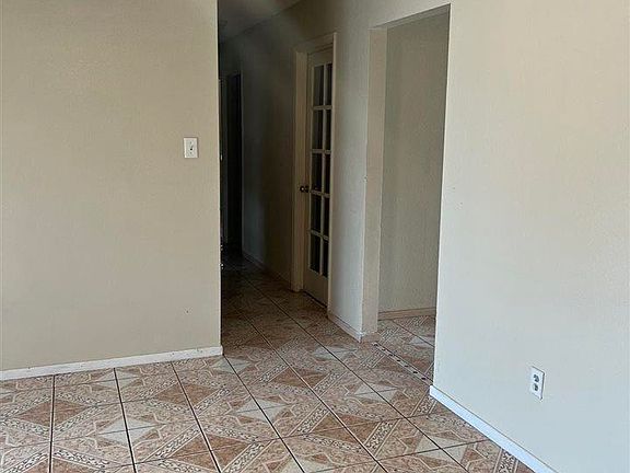 5th image of 8870 E 38th Ln