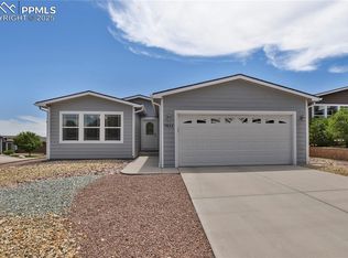 7611 Crested Jay Point, Colorado Springs, CO 80922
