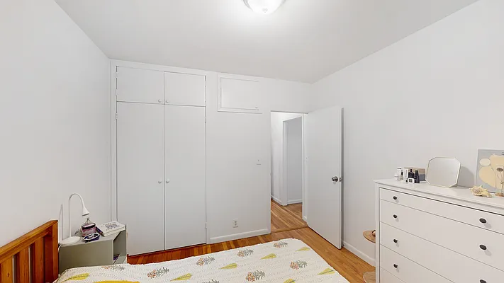 Rented by Emor Management Inc. | media 13