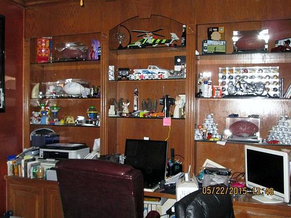 4th image of 7613 Sonoma Valley Dr