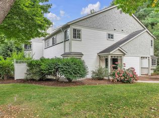 71 Winding Brook Dr, South Burlington, VT 05403