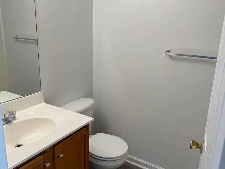 821 Ridgewood Dr #1-2 — Photo 24
