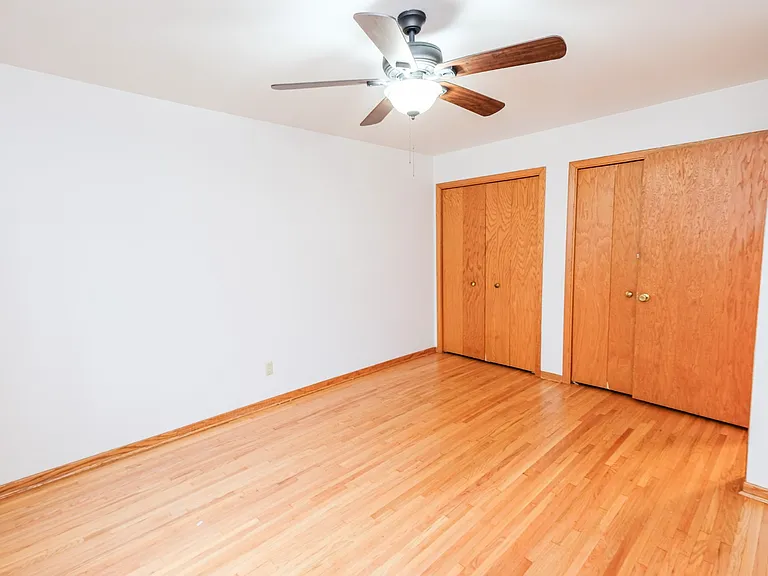 4330 Minnehaha Avenue — Photo 9