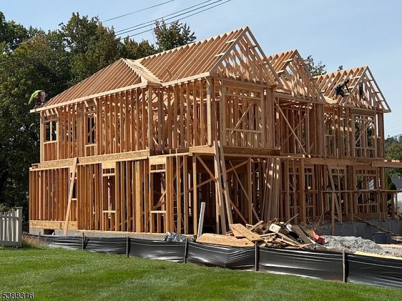 2nd image of 36 Terrace Rd