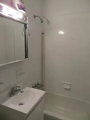 Rented by Keller Williams NYC | media 19