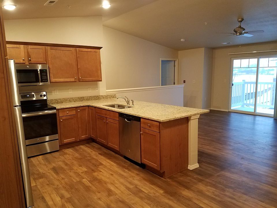 1st image of 810 Liberty Ave APT 7