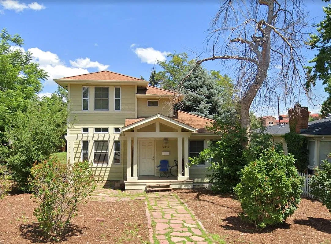 4 bed, 1904 sqft, $7,200 — Photo 1