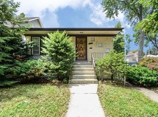 2858 N Rutherford Ave, Chicago, IL 60634