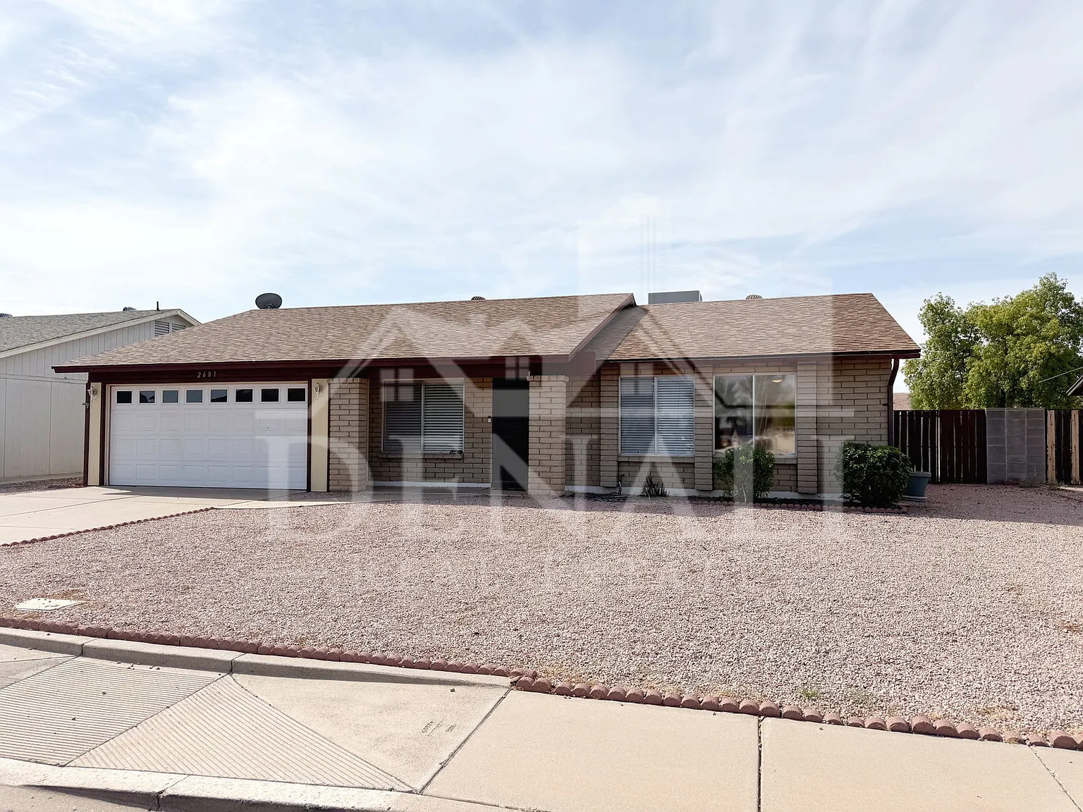 3 bed, 2.0 bath, 1343 sqft, $2,395 — Photo 2