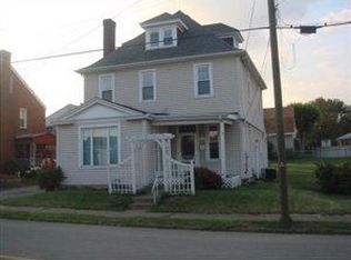 1012 4th St, Monongahela, PA 15063