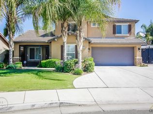 8910 Coney Island Dr, Bakersfield, CA 93311