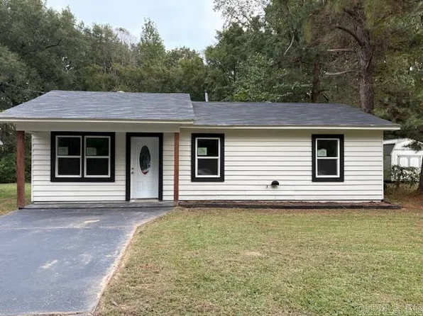 711 Harris St, Hope, AR 71801