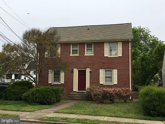 3rd image of 515 Pitt St APT 4