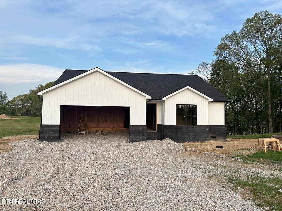 1st image of 5815 Caldwell Rd