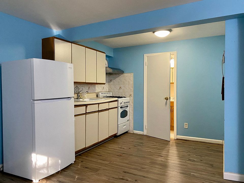 1st image of 5640 210th St
