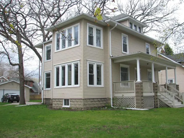 6638 19th AVENUE, Kenosha, WI 53143