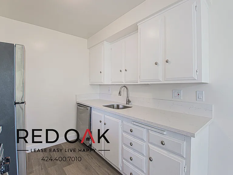 1035 Myrtle Ave #12 — Photo 11
