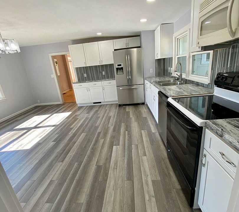 1st image of 703 N 2nd St #0