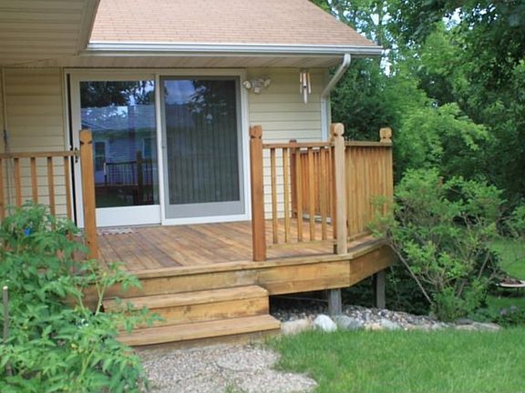Deck.