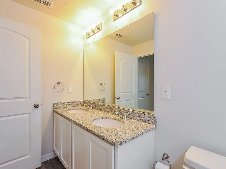 2 Rodger Pl — Photo 9