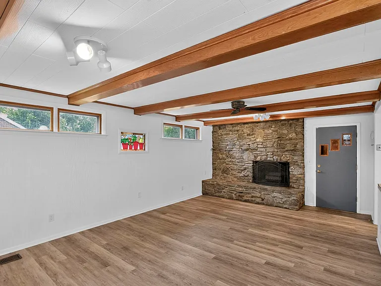214 Blanchard Pl — Photo 16