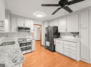 1185 Autumn Ridge Dr, Marietta, GA 30066