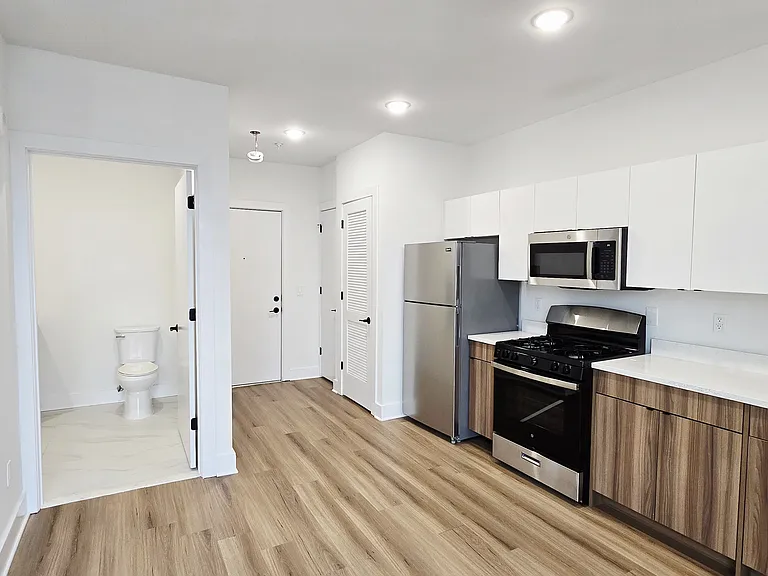 32 McAdoo Ave #504 — Photo 12