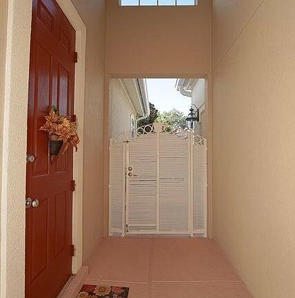 5th image of 4523 Golf Villa Ct Unit 1001