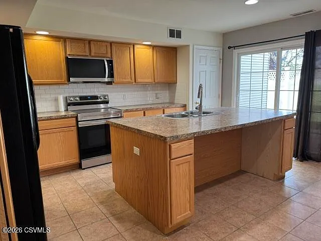 630 Shriner Ave — Photo 8