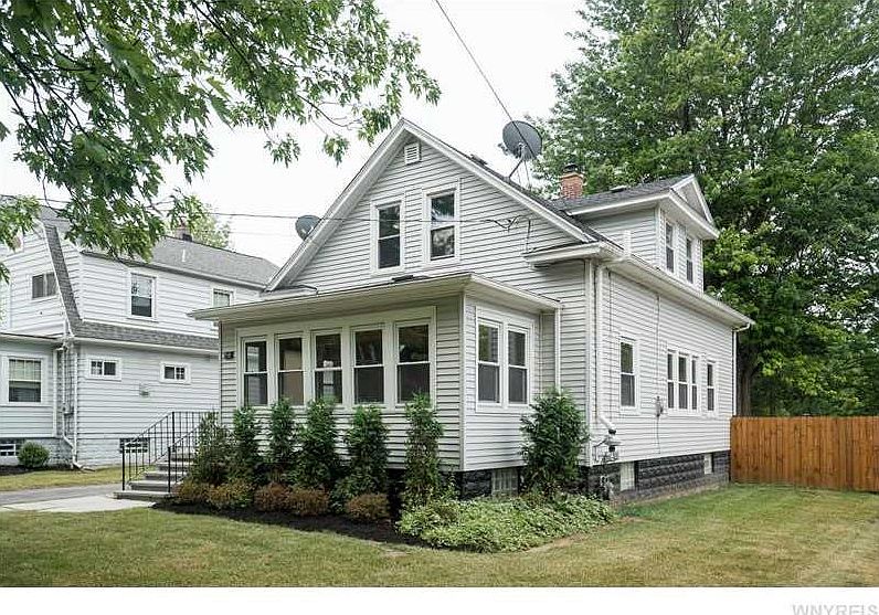 1st image of 110 Mill St