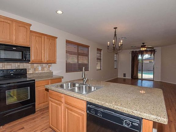 4th image of 3119 S 87th Ln