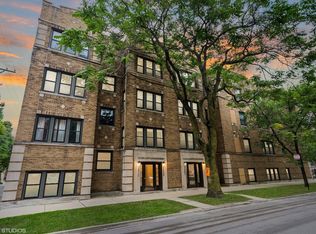 3611 N Bosworth Ave #1, Chicago, IL 60613