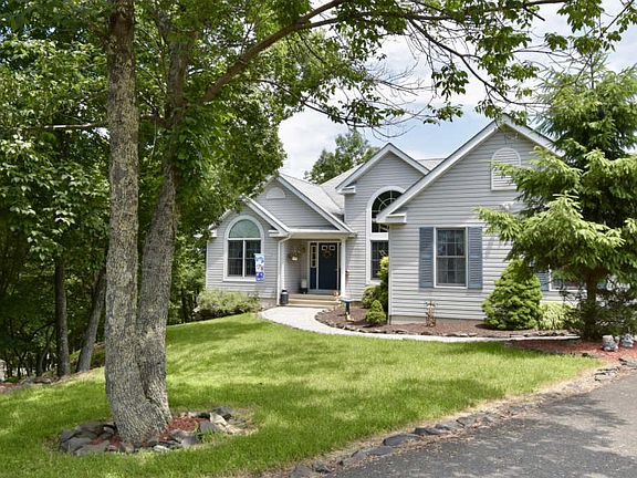 2nd image of 7180 Glenwood Dr