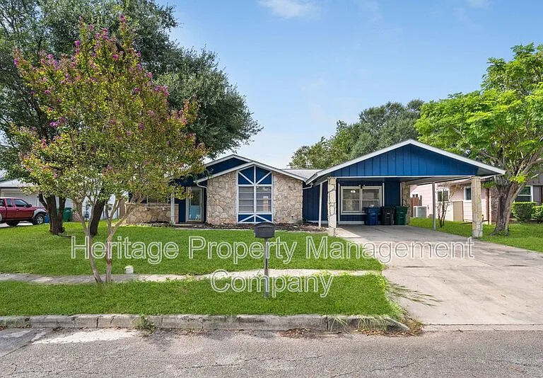 7422 Stonehouse Dr — Photo 31