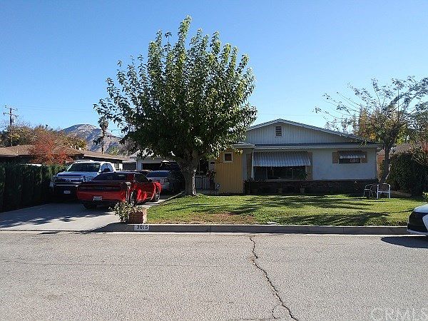 1st image of 3015 N Alameda Ave