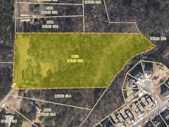 1259 Em Croy Rd, Sugar Hill, GA 30518