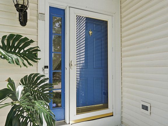 4th image of 7341 Cumberland Cir