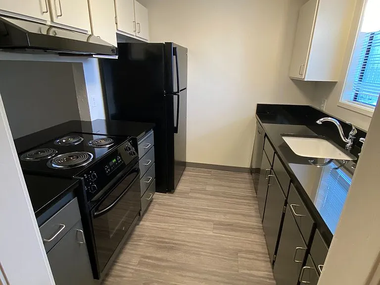 Northgreen Apartments — Photo 27