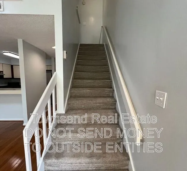 501 Cypress Trace Dr — Photo 12