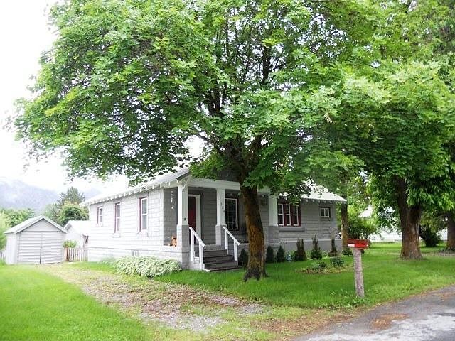 1st image of 306 N 3rd St E