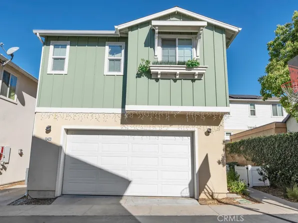 13423 W Saddle Rock Pl, Sylmar, CA 91342