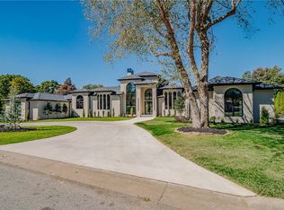 4 W Vintage Point, Rogers, AR 72758