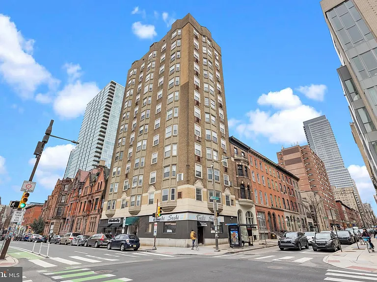 2135 Walnut St #1202 — Photo 34
