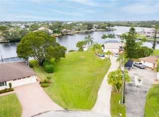 13819 Sleepy Hollow Ln, Fort Myers, FL 33905