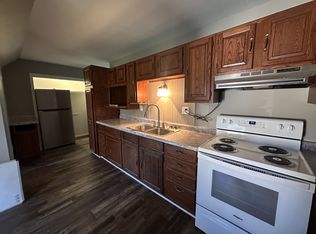 132 E Main St #10, Negaunee, MI 49866