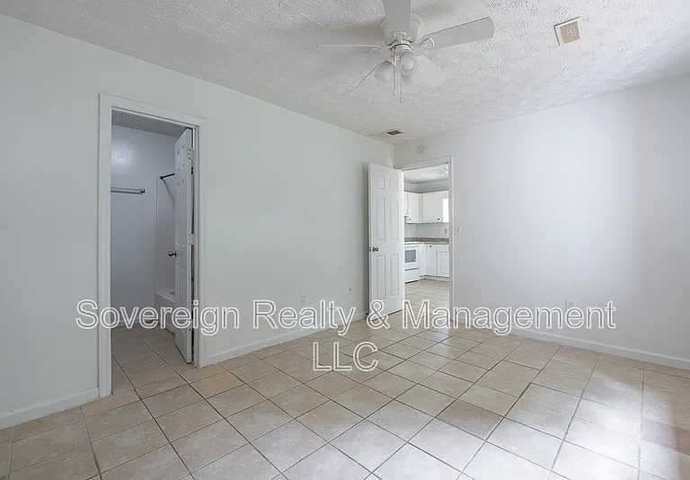 8367 Warren Dr — Photo 28