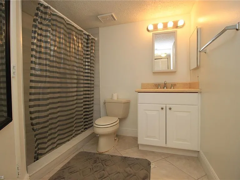 194 Santa Clara Dr #194 — Photo 10