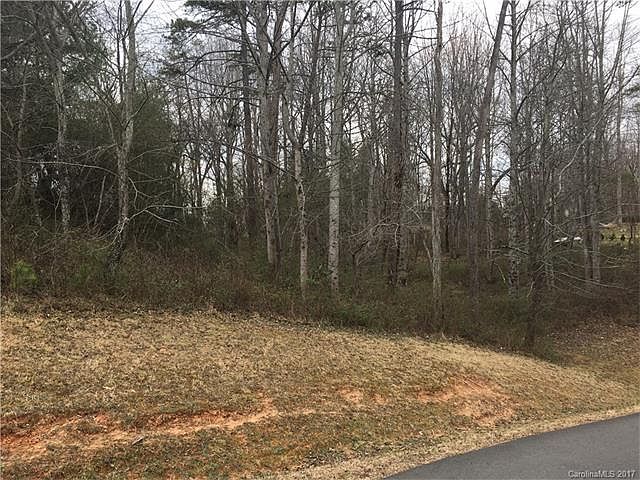 1st image of 11 Copper Mill Ct